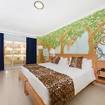 Ukino Palmeiras Village Otel