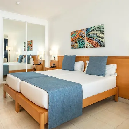 Hotel Ukino Palmeiras Village 4*