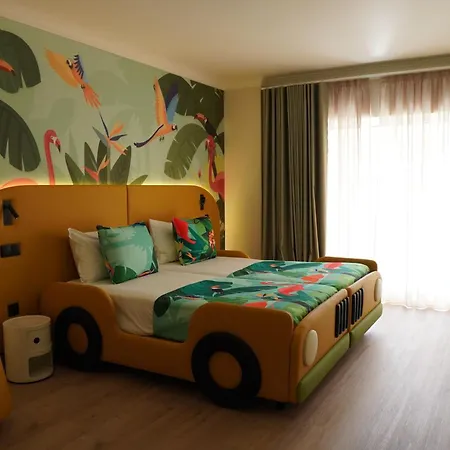 Ukino Palmeiras Village Hotel