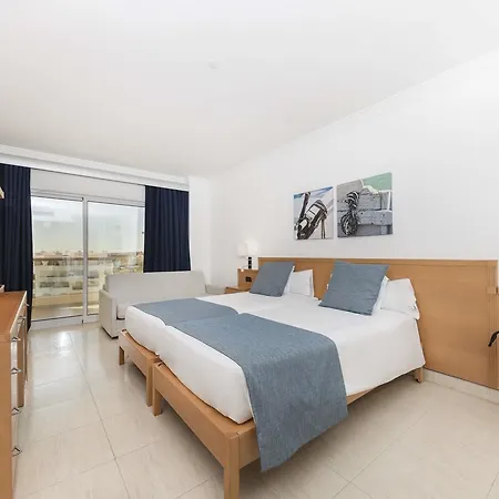 Hotel Ukino Palmeiras Village 4*