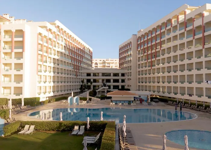 Ukino Palmeiras Village 4* Armação de Pêra