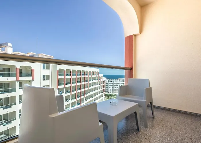 Отель Ukino Palmeiras Village 4*