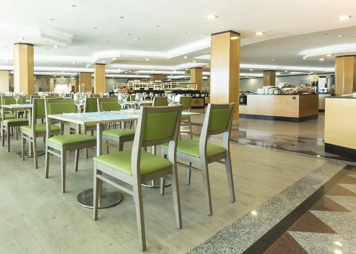 Отель Ukino Palmeiras Village 4*