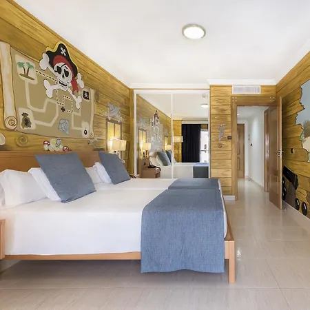 Ukino Palmeiras Village Hotell 4*