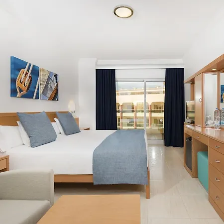 Hotell Ukino Palmeiras Village